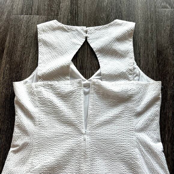 EUC Southern Tide Baxlee White Seersucker Shift‎ Dress Size 2 Sleeveless Summer - Picture 4 of 16
